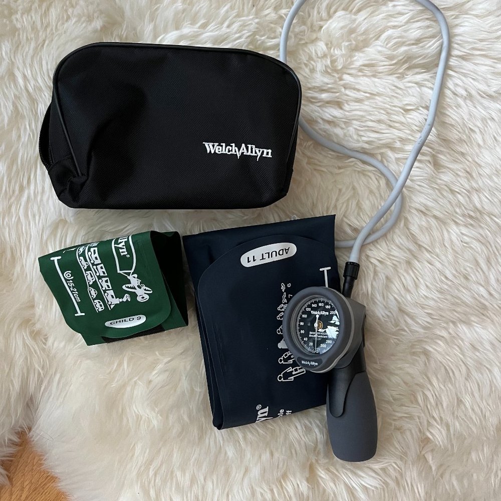 Welch Allyn adult and pediatric blood pressure cuff